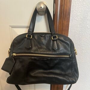 Marc by Marc Jacobs crossbody bag. GREAT condition